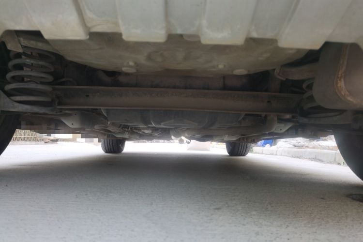 Used Jinbei Zhishang S30 2014 1.5L Manual Comfort Model Chassis Rear