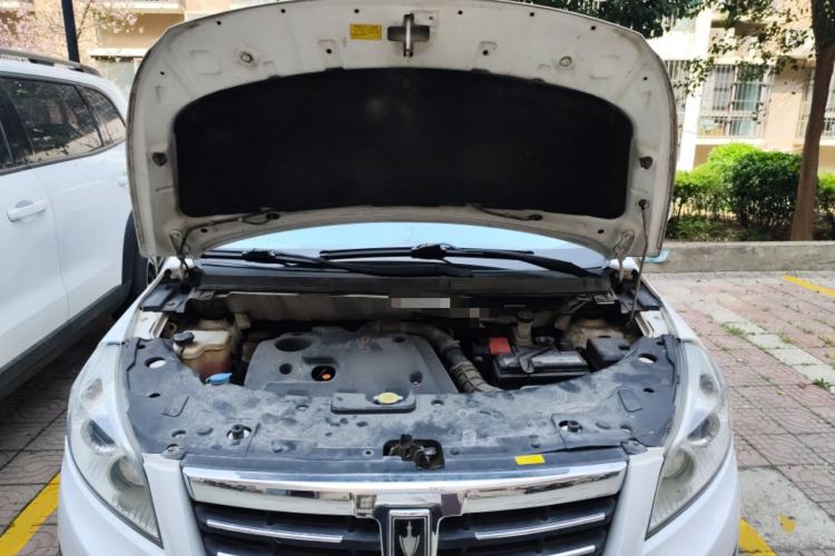 Used Jinbei Zhishang S30 2014 1.5L Manual Elite Model Engine Bay