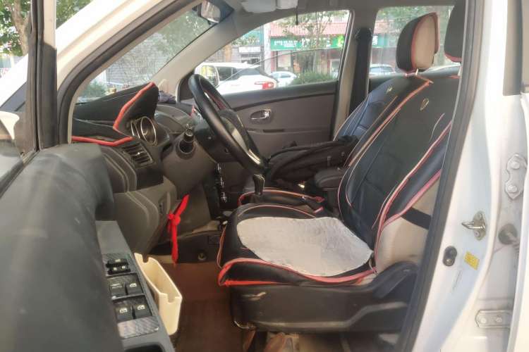 Used Jinbei Zhishang S30 2014 1.5L Manual Luxury Model Left Front Seat