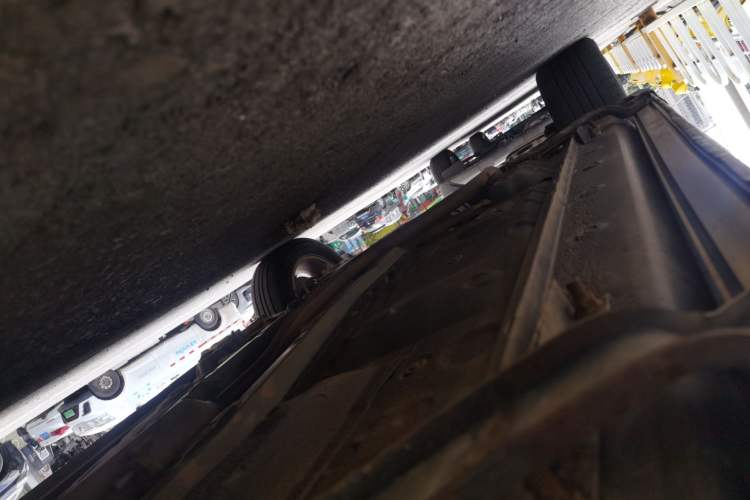 Used Jinbei Zhishang S30 2015 1.5L Manual Elite Model Chassis Front Right