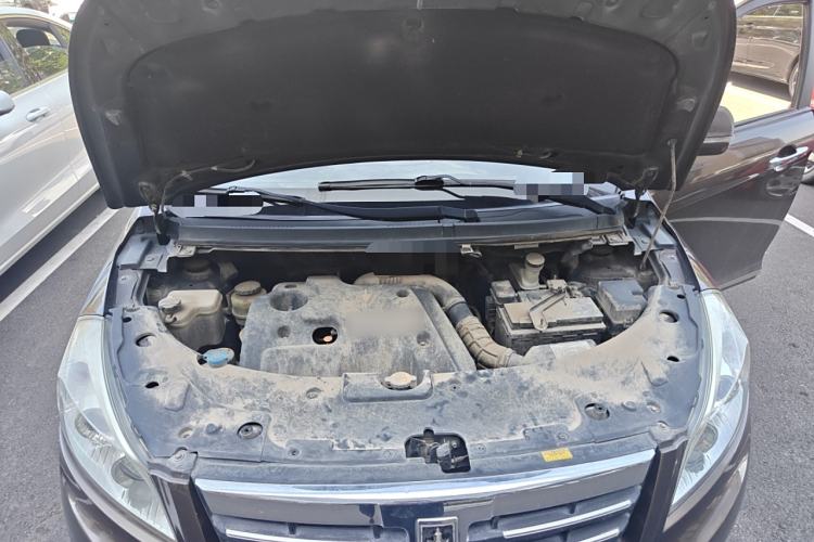 Used Jinbei Zhishang S30 2015 1.5L Manual Elite Model Engine Bay