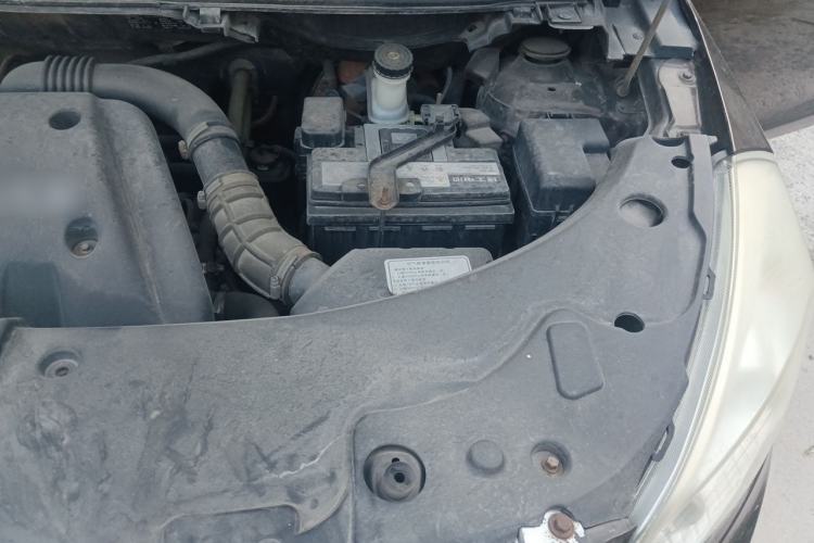 Used Jinbei Zhishang S30 2015 1.5L Manual E-commerce Edition Engine Bay Left