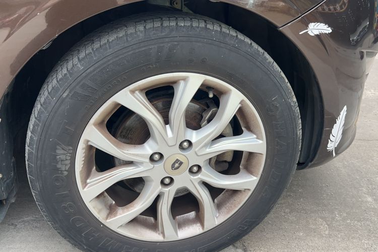 Used Jinbei Zhishang S30 2015 1.5L AMT Comfort Model Exterior 2