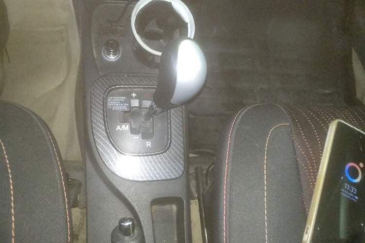 Used Jinbei Zhishang S30 2015 1.5L AMT Comfort Model Gear Lever