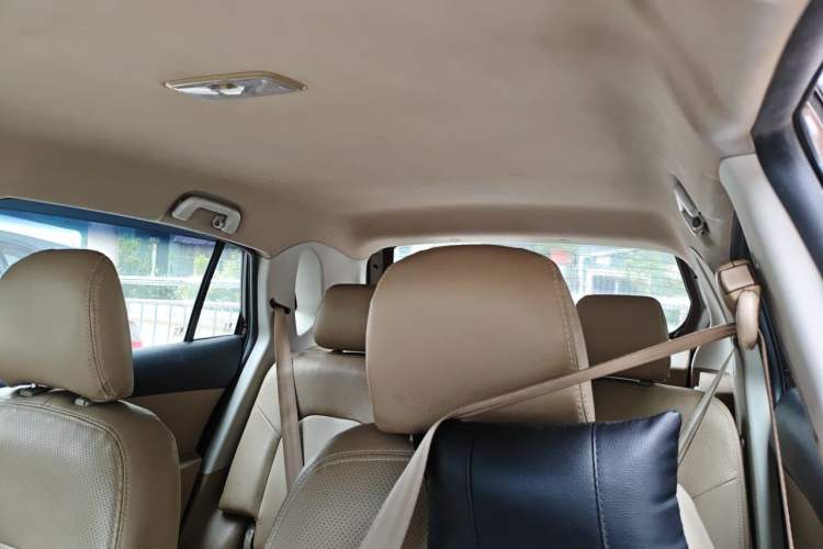Used Jinbei Zhishang S30 2015 1.5L Manual Elite Model Headliner