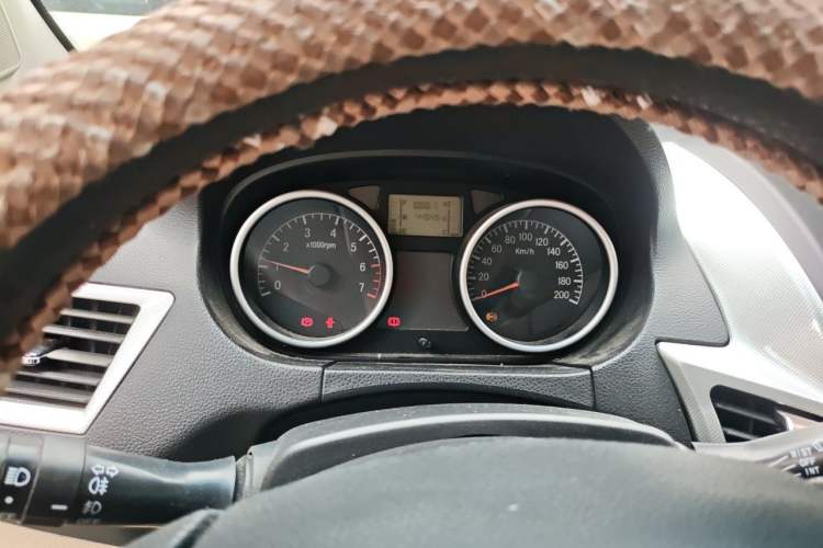 Used Jinbei Zhishang S30 2015 1.5L Manual Elite Model Instrument Cluster