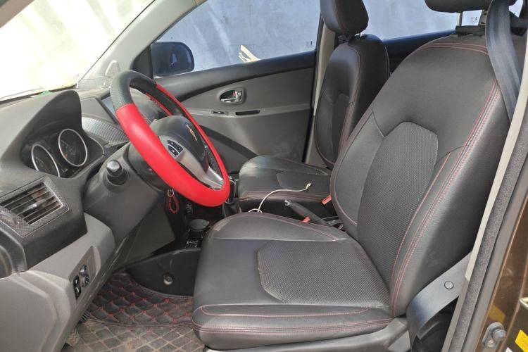 Used Jinbei Zhishang S30 2015 1.5L Manual Elite Model Left Front Seat