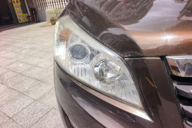 Used Jinbei Zhishang S30 2015 1.5L Manual E-commerce Edition Right Front Headlight