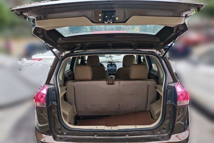 Used Jinbei Zhishang S30 2015 1.5L Manual Elite Model Trunk