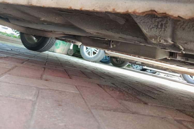 Used Jinbei Zhishang S30 2015 1.5L Manual Comfort Model Chassis Front Right