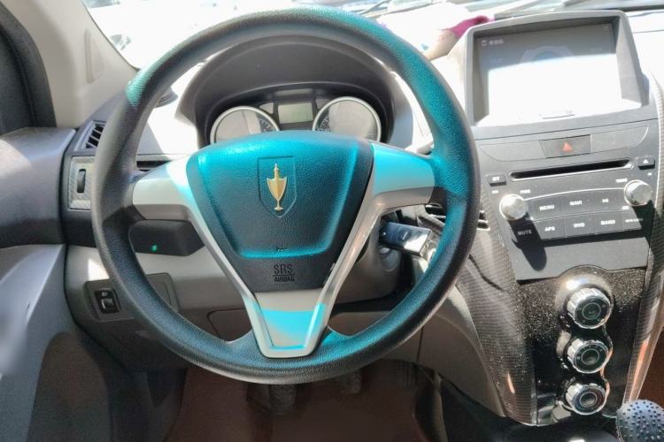 Used Jinbei Zhishang S30 2015 1.5L Manual Comfort Model Steering Wheel