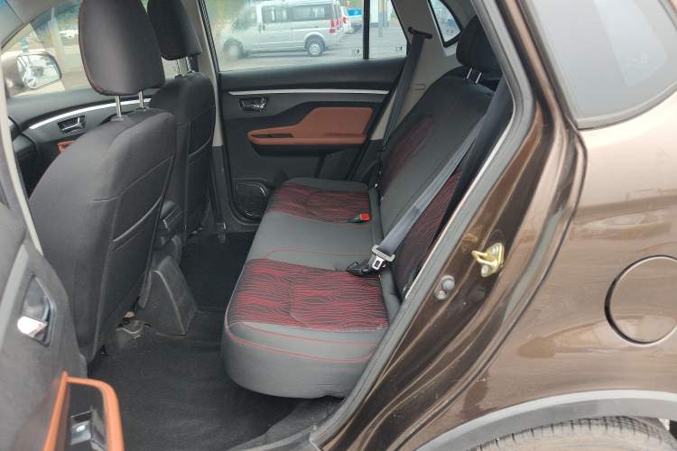 Used Jinbei Zhishang S35 2016 1.5L Manual Smart Edition Left Rear Seat