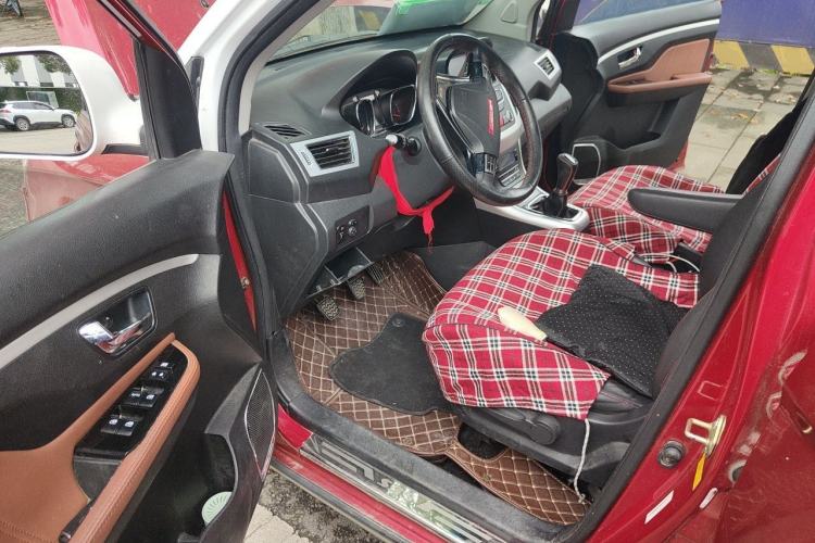 Used Jinbei Zhishang S35 2016 1.5L Manual Luxury Edition Driver Seat