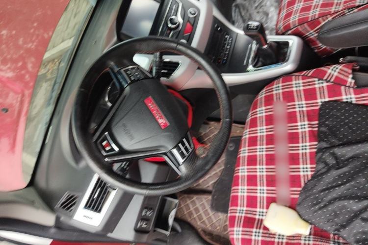 Used Jinbei Zhishang S35 2016 1.5L Manual Luxury Edition Steering Wheel