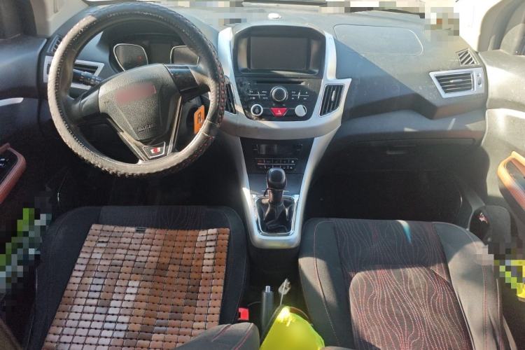Used Jinbei Zhishang S35 2016 1.5L Manual Smart Edition Center Console