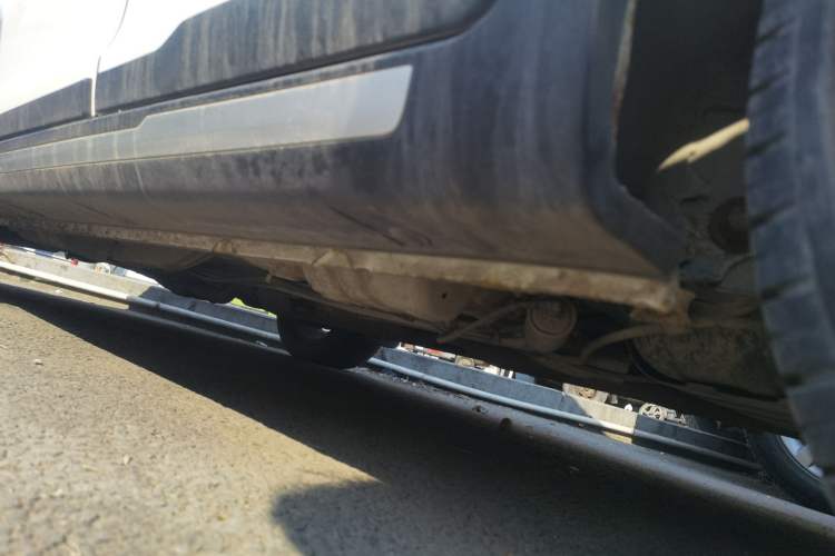 Used Jinbei Zhishang S35 2016 1.5L Manual Smart Edition Chassis Rear Left