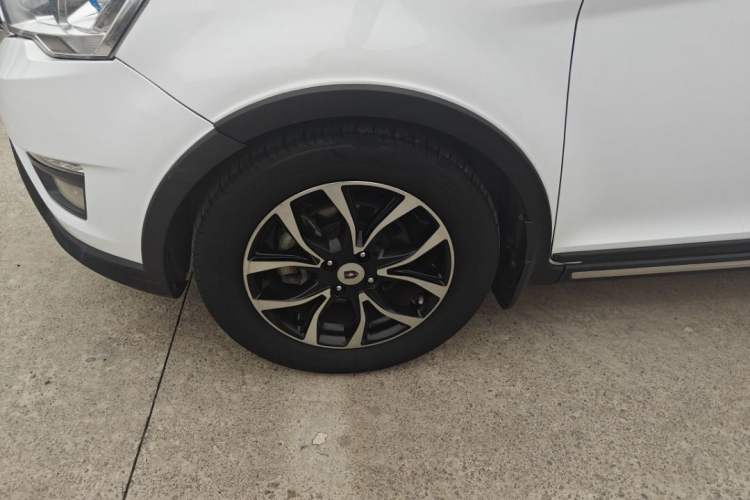 Used Jinbei Zhishang S35 2016 1.5L Manual Luxury Edition Exterior 5