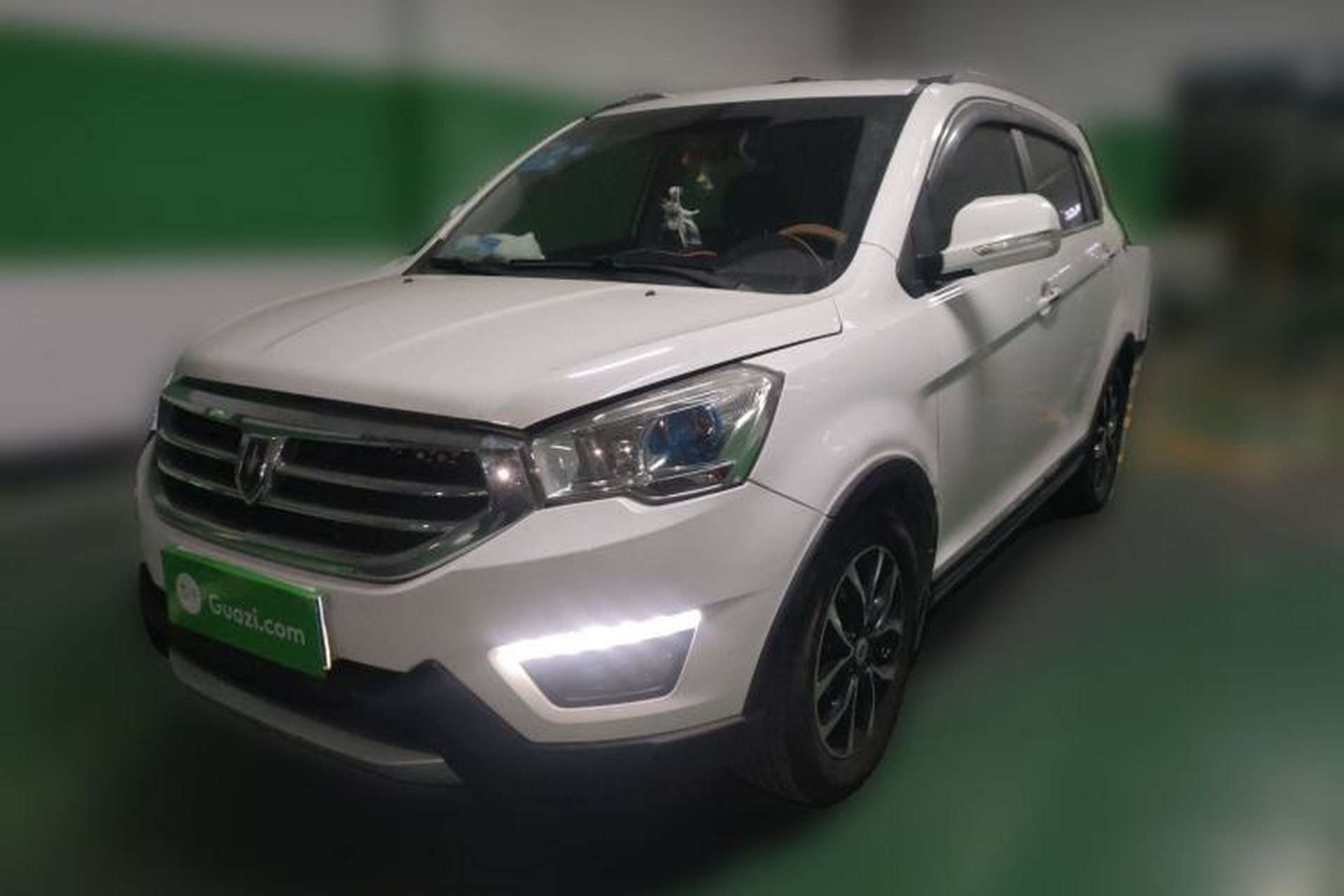 Used Jinbei Zhishang S35 2016 1.5L Manual Luxury Edition Front Left 45 Deg