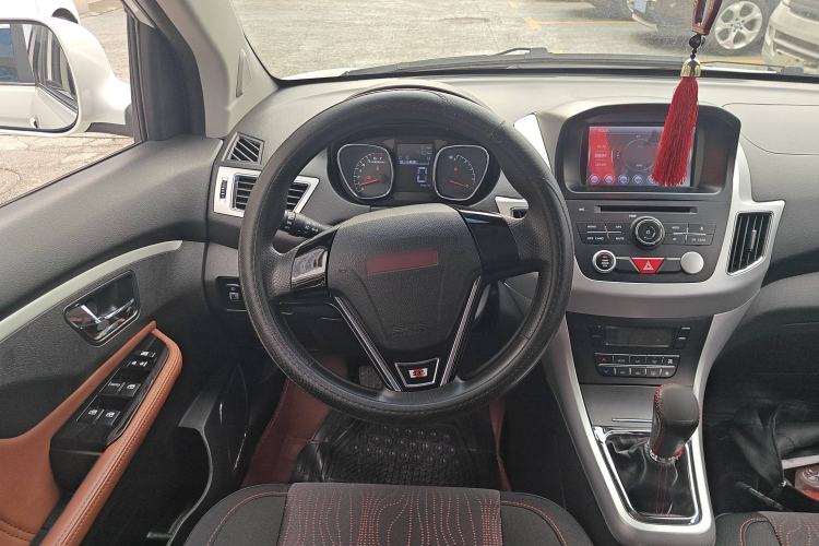 Used Jinbei Zhishang S35 2016 1.5L Manual Smart Edition Steering Wheel