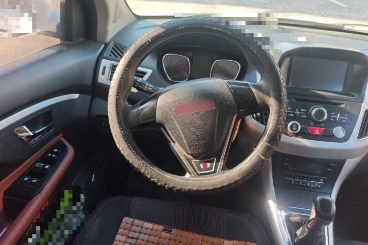 Used Jinbei Zhishang S35 2016 1.5L Manual Smart Edition Steering Wheel