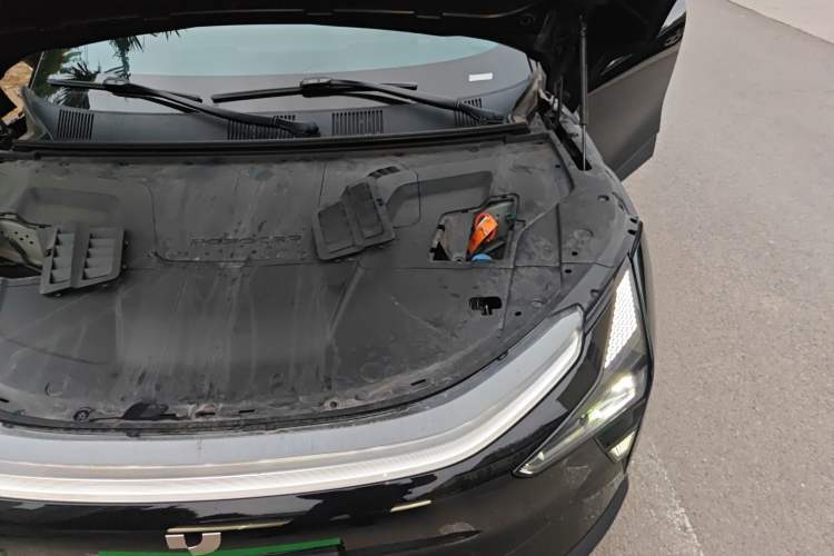 Used Jiyue 01 2024 Facelifted Max Long-Range Version Engine Bay Left