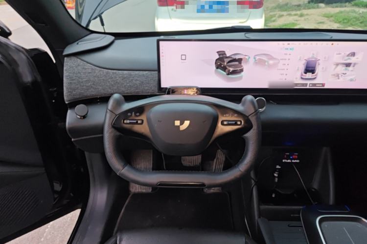 Used Jiyue 01 2024 Facelifted Max Long-Range Version Steering Wheel