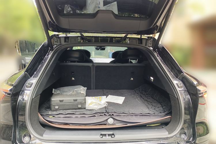 Used Jiyue 01 2024 Max Long-Range Model Trunk