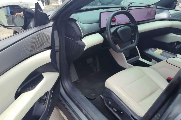 Used Jiyue 01 2024 Max Driver Seat