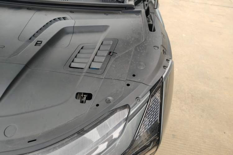 Used Jiyue 01 2024 Max Engine Bay Left