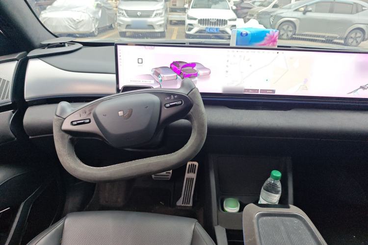 Used Jiyue 01 2024 Max Center Console