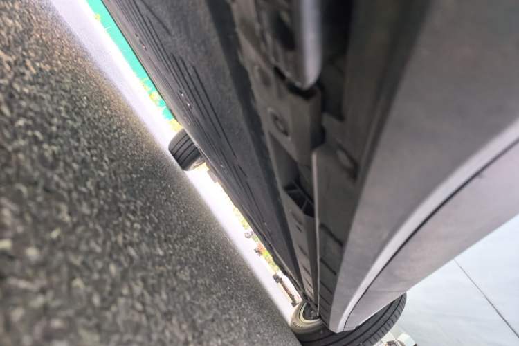 Used Jiyue 01 2024 Max Chassis Rear Right