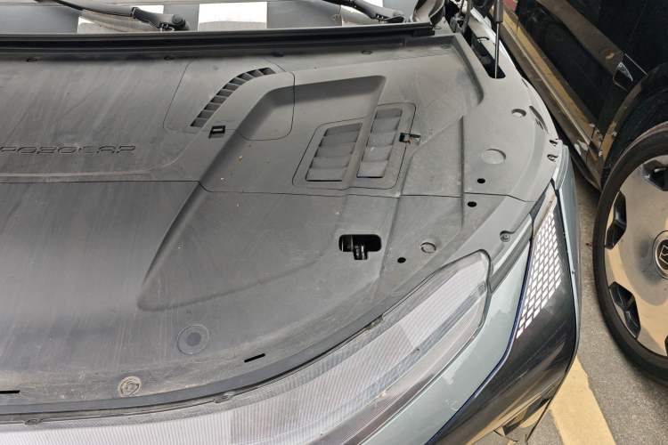 Used Jiyue 01 2024 Max Engine Bay Left