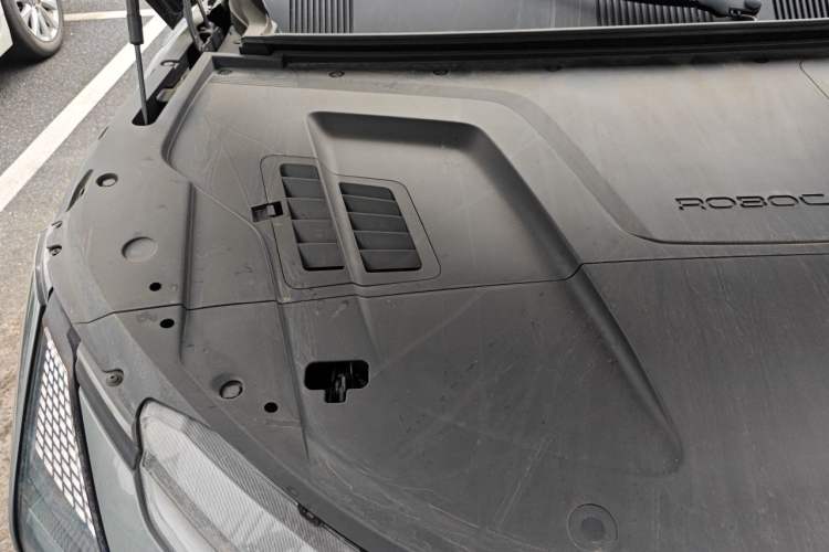 Used Jiyue 01 2024 Max Long-Range Model Engine Bay Right