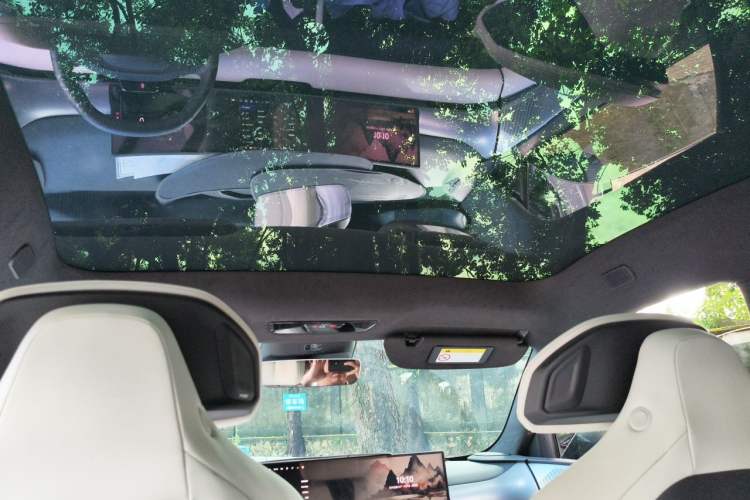 Used Jiyue 01 2024 Max Headliner