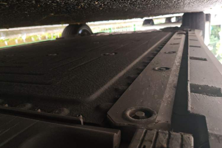 Used Jiyue 01 2024 Max Chassis Front Right