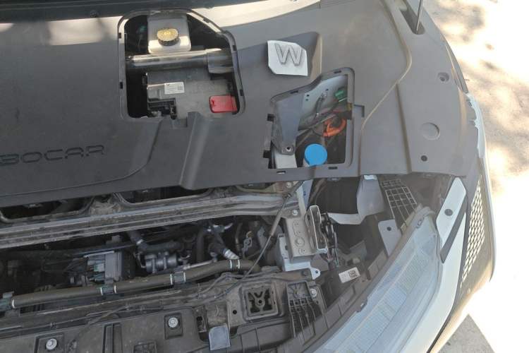 Used Jiyue 01 2024 Max Engine Bay Left