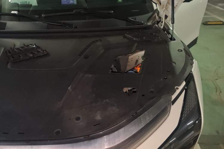 Used Jiyue 01 2024 Max Engine Bay Left