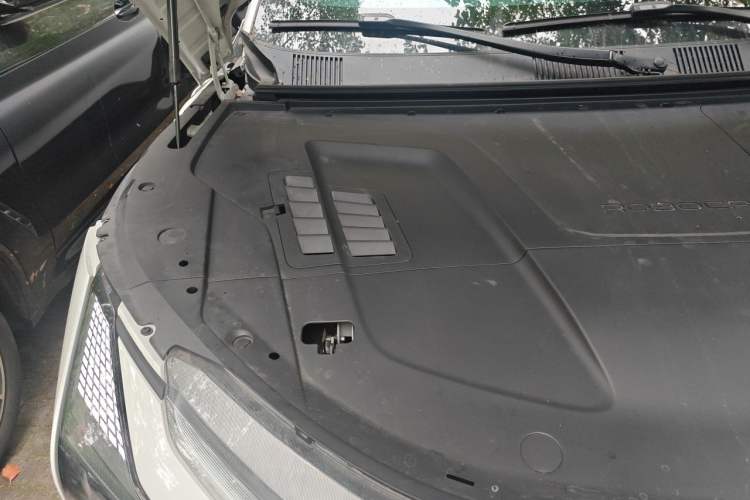 Used Jiyue 01 2024 Max Engine Bay Right