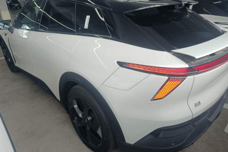 Used Jiyue 01 2024 Max Performance Edition Exterior 3