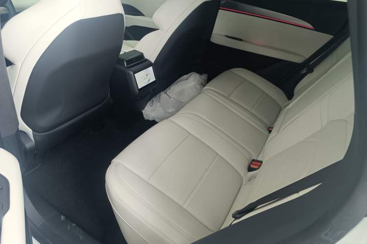 Used Jiyue 01 2024 Max Performance Edition Interior 4