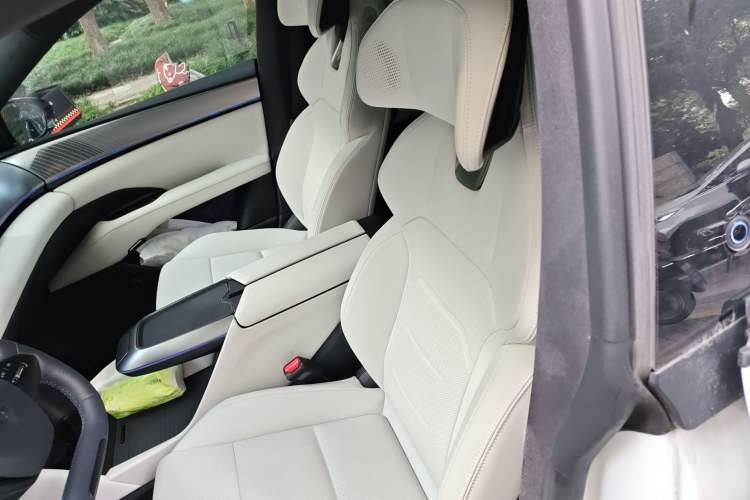Used Jiyue 01 2024 Max Long-Range Model Left Front Seat