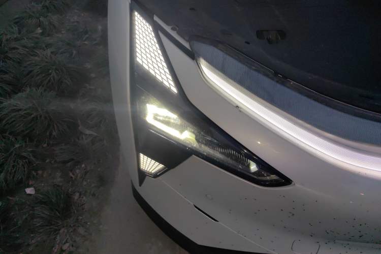 Used Jiyue 01 2025 Refreshed New Model Max Performance Edition Right Front Headlight