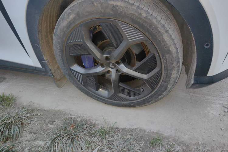 Used Jiyue 01 2025 Refreshed New Model Max Performance Edition Right Front Wheel Hub