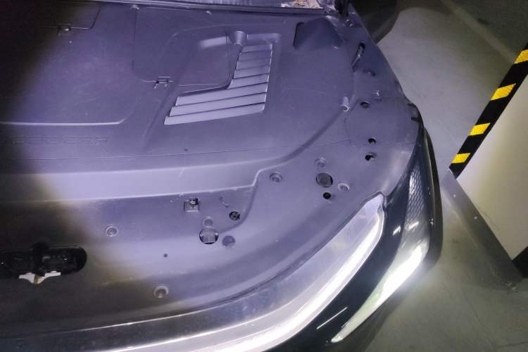 Used Jiyue 07 2024 Standard Edition Engine Bay Left