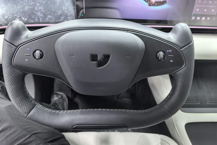 Used Jiyue 07 2024 Standard Edition Interior 2