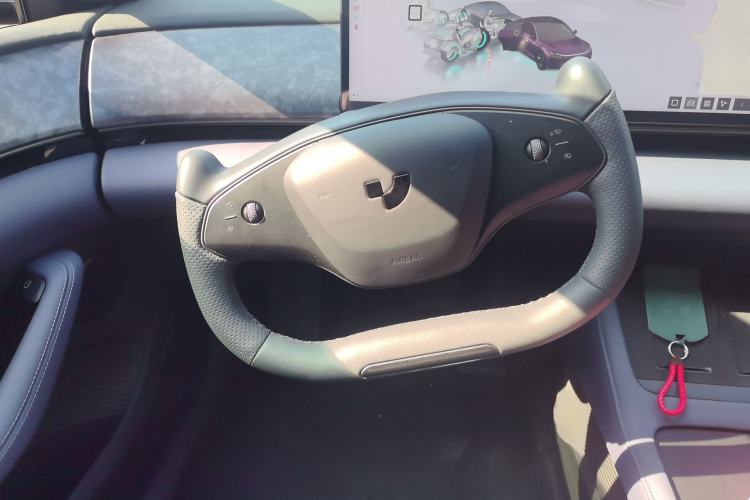 Used Jiyue 07 2024 Long-Range Version Steering Wheel