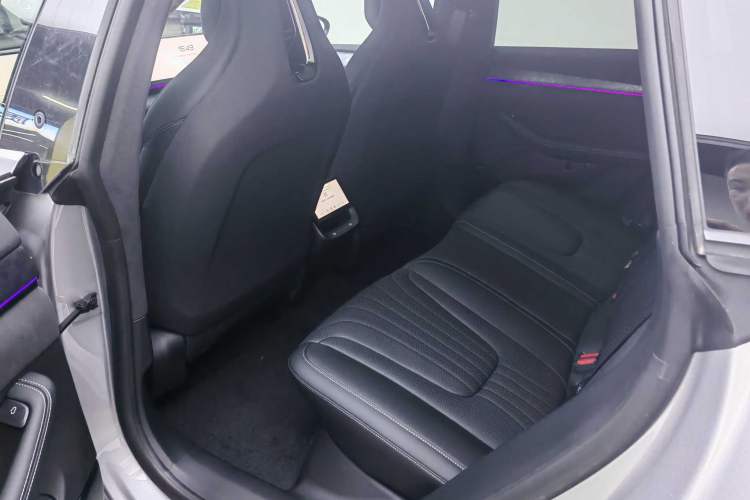 Used Jiyue 07 2024 Standard Edition Interior 4