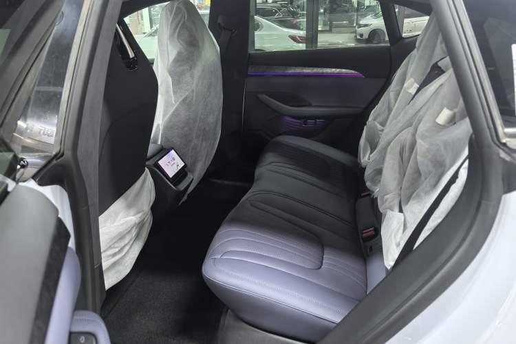 Used Jiyue 07 2024 Long-Range Version Interior 5