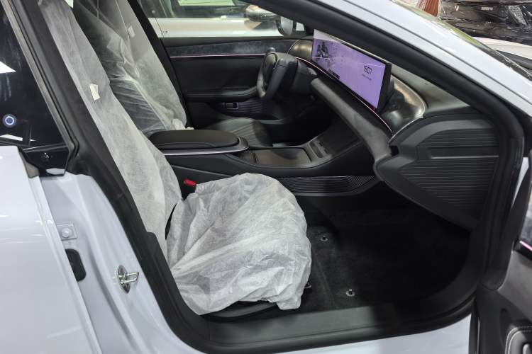 Used Jiyue 07 2024 Long-Range Version Interior 6