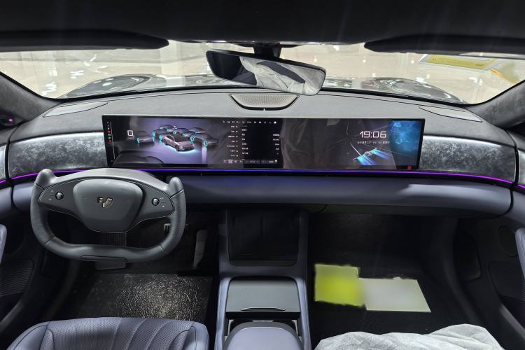 Used Jiyue 07 2025 Passion Edition Interior 1